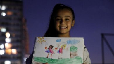 7F6857D9 420F 4542 B390 BA68E7C41F25