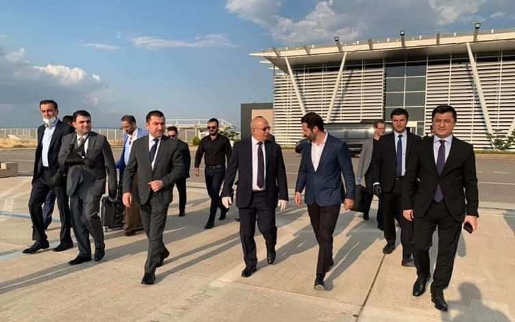 7FE6B817 BF75 4920 B471 5D76D9E7C81C