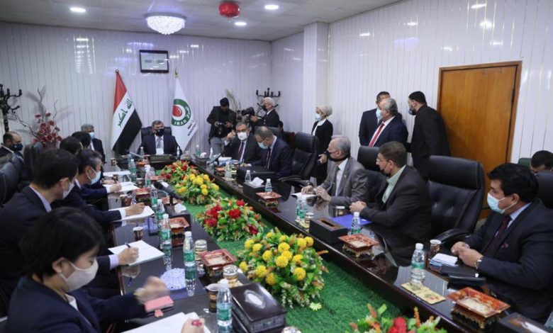 وزير النفط يبحث مع شركة JGC اليابانية تنفيذ مشاريع الطاقة النظيفة ومراحل تنفيذ مشروع (FFC) 1 81E628E7 B0EF 4A84 903A 5724784F0C0D