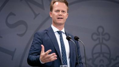 CB1167CF 3276 4C0A AA34 9C08A342AE90