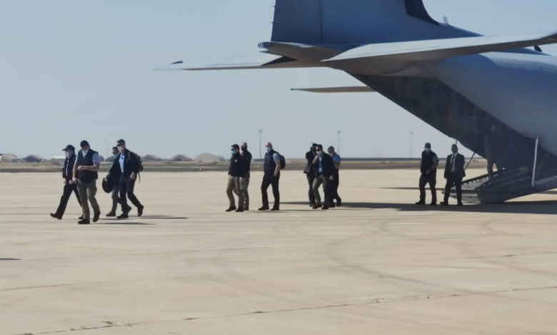 CB767503 F42E 40E4 95D2 C7D2DAE0C660