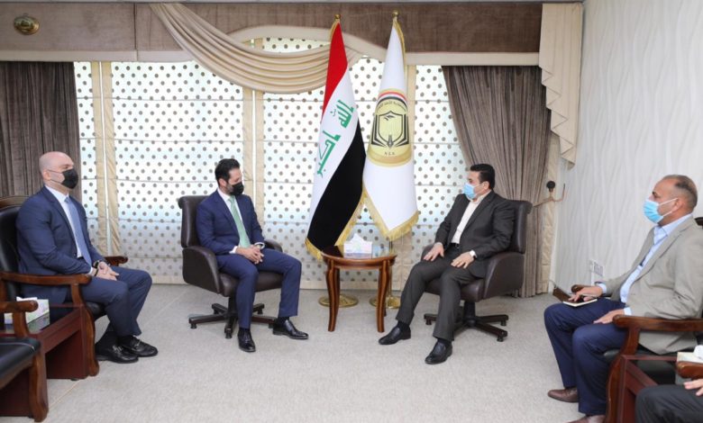 الأعرجي يلتقي طالباني بحثا أهمية الحفاظ على الأمن والاستقرار في البلاد 1 EE04AFCA 1DF9 44B6 9D2A 629E16D6B8C7