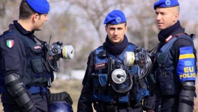 F08CEC81 5C2D 452C 9345 9C80F2BF2D87