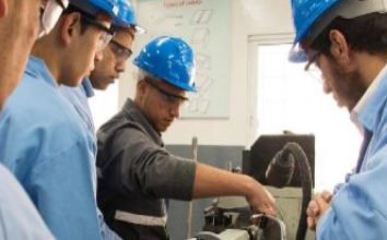 التربية تفاتح الوزارات لتوفير فرص عمل لخريجي التعليم المهني 4 F740ED93 0EC9 4D46 9513 7A59E98C54AA