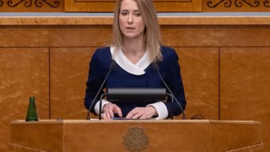 FDB4FE5C 216B 46E3 829B 593BFCFF4443