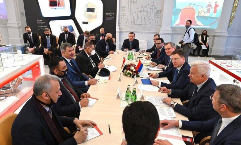 FDB9F6F5 692E 45C8 8D6E 1D5B4E33ED50