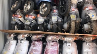 إحباط محاولة تهريب دراجات نارية وهوائية مستعملة يمنع استيرادها 2 IMG 20210311 WA0065