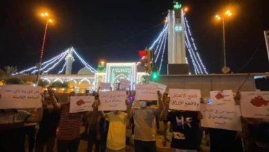 تحت شعار "نريد نعيش".. العشرات يحتجون على اجراءات حظر التجوال في الاعظمية (صور) 4 003D8E2A 8113 432B A7DE 28440F7BEF8A