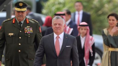 48121833 5FDA 45D5 8940 F38E17D69159