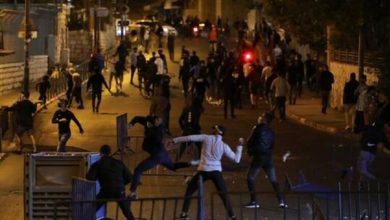 الشرطة الإسرائيلية تزيل الحواجز من ساحة باب العامود بالقدس 3 6085bec14c59b7766c567818