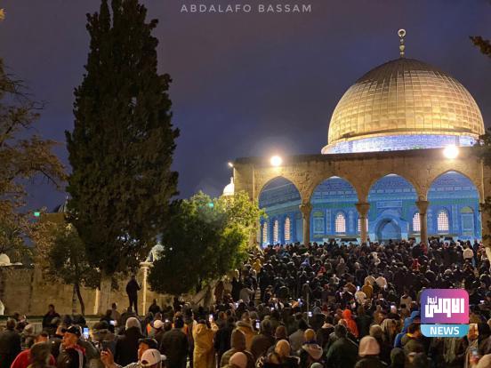 قوات إسرائيلية تقتحم المسجد الأقصى وتعتقل مصلين 1