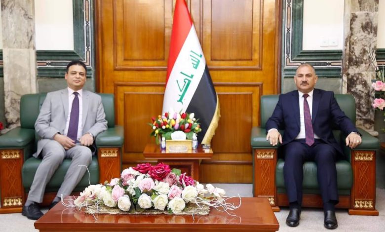 8C415D19 6095 431B 931A E21849F7A461