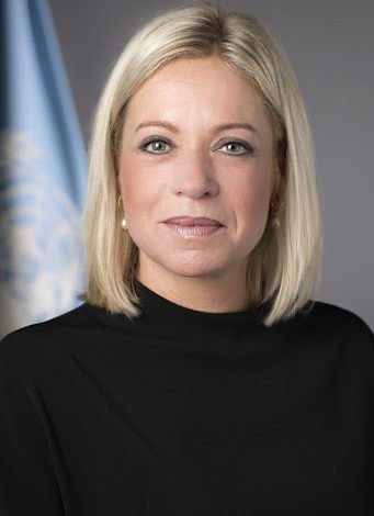 BD09FDBA C6DE 4312 A700 AD41F4DB5BEE