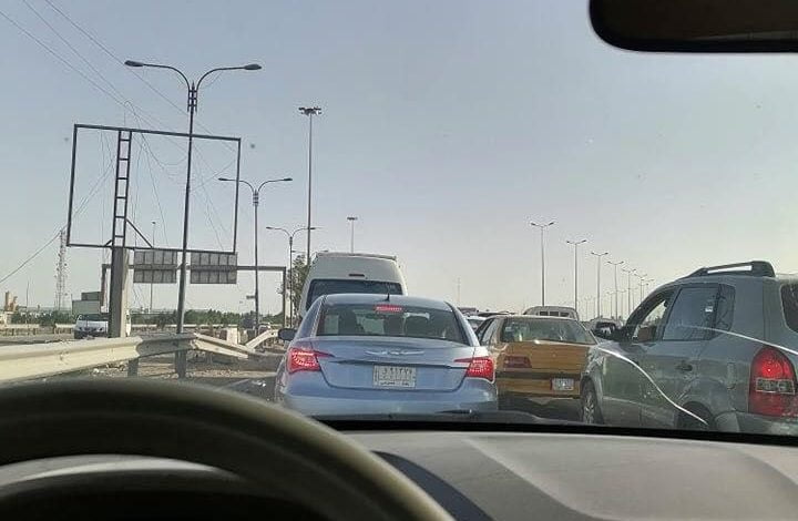 C8E24646 C300 40F4 B9C1 727FF2582FF4