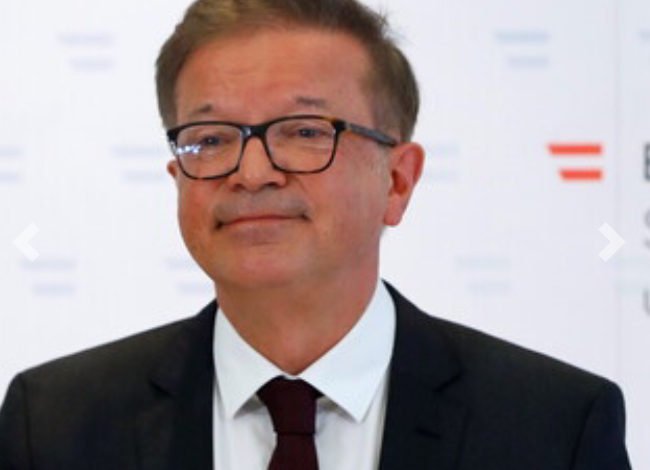 CB53B326 FF45 46ED A454 07C512D896F6