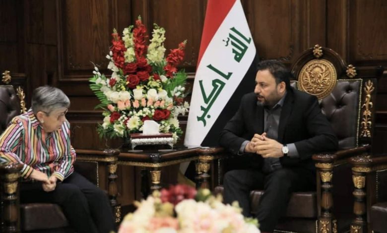 D21994DD 5EAB 4657 8BCA 5A9A3AB7D513