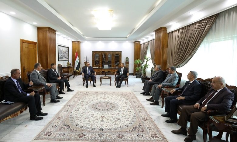 EB22DA7E B95F 4B54 A590 60FB0F1F509A