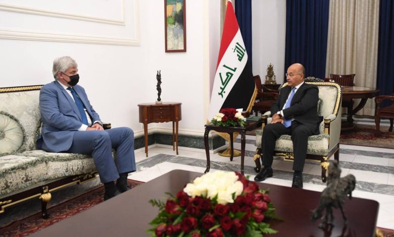 رئيس الجمهورية يؤكد للسفير الروسي أهمية تخفيف التوترات في المنطقة 1 EE3B449D 1CC7 462B 968A B61B95E6B0BC