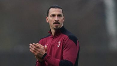 مفاجأة..إبراهيموفيتش مهدد بالإيقاف لمدة 3 سنوات 2 Eph11AzXIAAtI4s e1608322914728 620x330 1