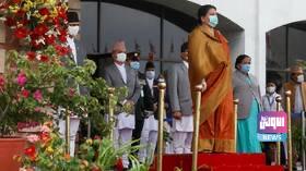 02EDA5FF 8B37 4121 BF4D 54F4F20F7CBD