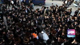 0E4F7EAA 56B7 4ABE A5FD A5B25A4820F4