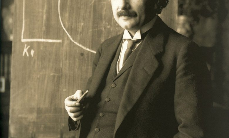 1200px Einstein 1921 by F Schmutzer restoration