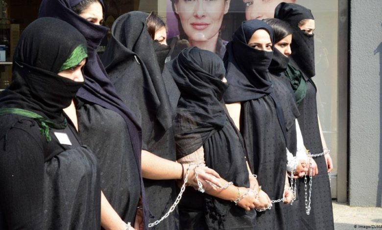 نائب عنها يدعو الحكومة أن تعمل بجد على ملف الناجيات الايزيديات 1 5624E112 A817 4F95 9A8C FAA2919C5AF9