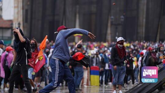 محتجون في بوغوتا يحاولون اقتحام الكونغرس الكولومبي 1 60931f384236040630300375