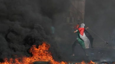 الجيش الإسرائيلي يغلق مدخل سلواد في شرق رام الله بالمكعبات الاسمنتية 6 60a4b63f4c59b74f6b4ab4b1