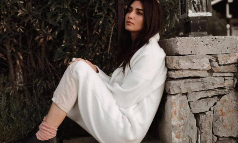 830A34BC 7A57 4082 BD5F 5F4EF1438313