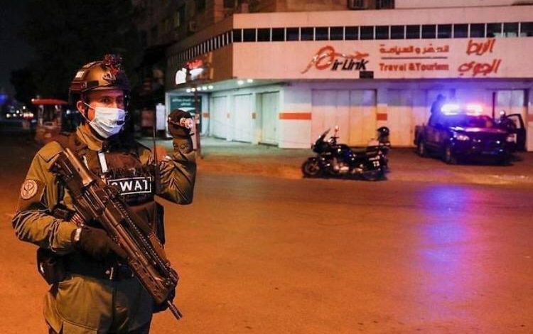 اللجنة العليا تقرر إيقاف الحظر الشامل واستئناف الجزئي (وثائق) 5 BC880A6D 0054 41B5 9225 51017DC51A39