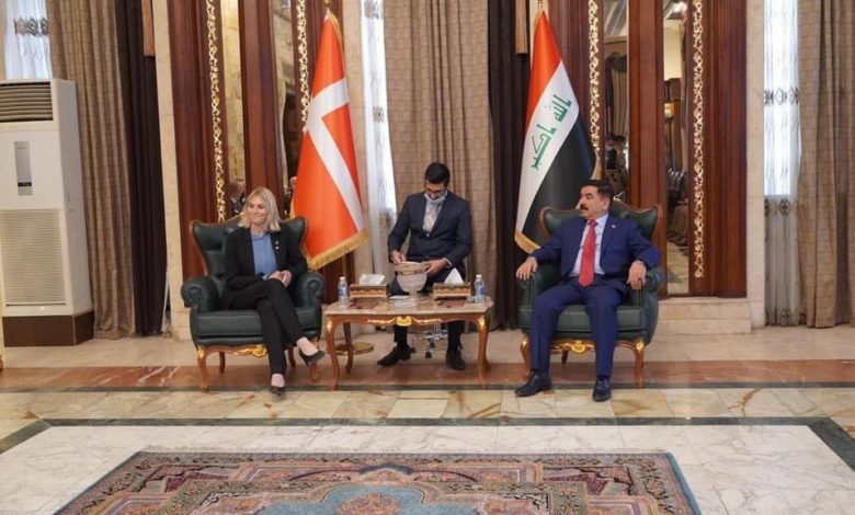 C7EFAAE8 69F4 40A4 852E DC54244B4E21