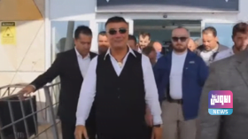 C8BE49FB 8BAF 43A5 9E28 7C8315CFD141