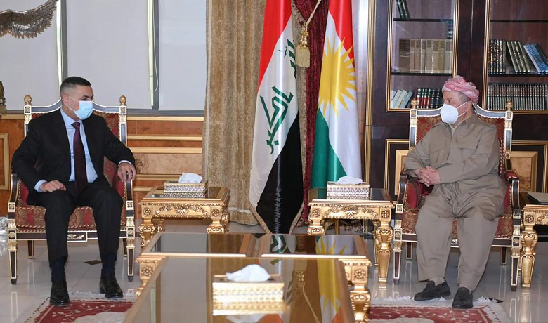 D666A8C4 551A 48F0 8A85 301104E02A10