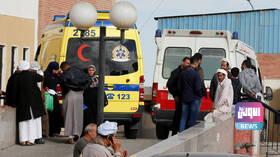 19B24415 C5F8 43F7 BE8E E6C0E02AD834