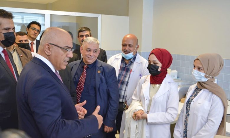 1D7DB9DE 31A8 4277 8D12 3CA43EE26552