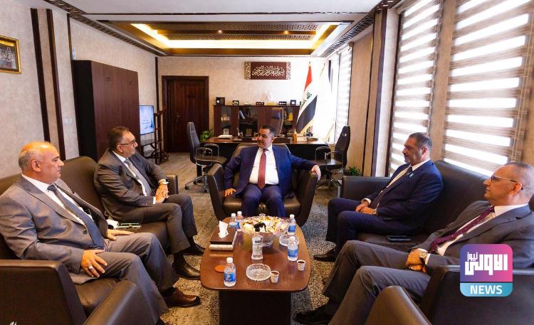 محافظ البنك المركزي يناقش موضوع تأسيس بنك الحافظ الأمين 1 252C37B2 877E 43A9 B19D E6846D772588