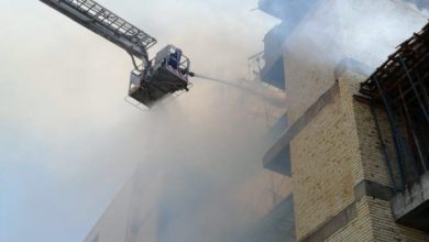 الدفاع المدني تخمد حريق اندلع داخل بناية قيد الانشاء في بغداد (صور) 2 29E52DC5 5147 4B01 AF42 70CC36431EED