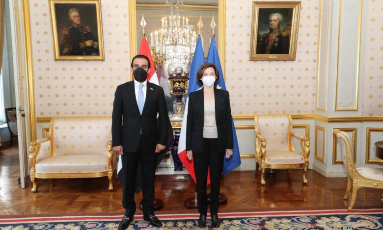 313DCB00 D747 48C5 8FAD DF9B2CE82AC5