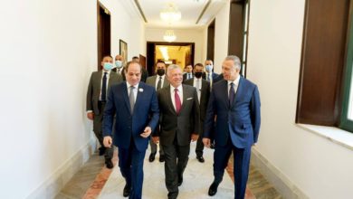 3769BEA8 E6B3 46A6 8D9F 44FAB07E2B5A