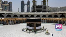 38C4262D D2FF 481C BC3F 81BC7CE869F5