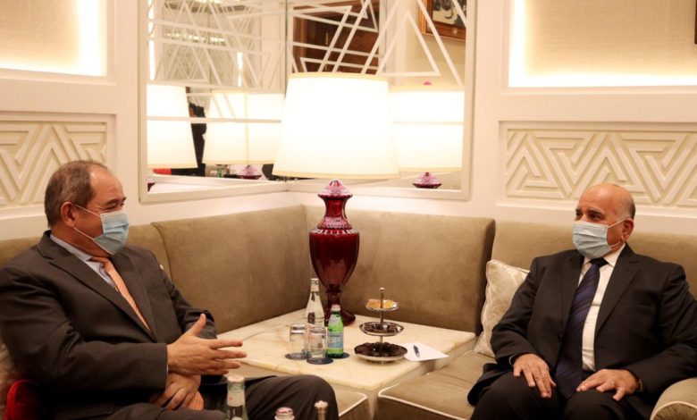 38D969A0 4E08 4E33 B19D 57FB0CEAED99