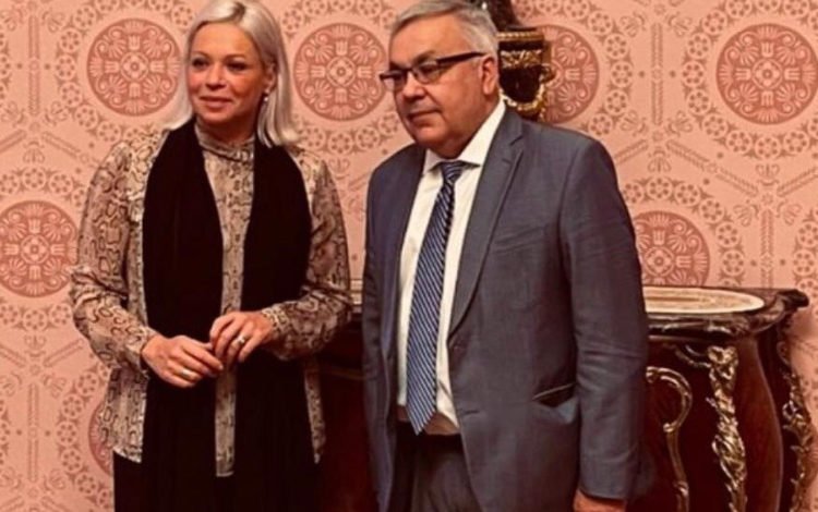 5A22FA11 A838 4350 BB89 094E43EB51EC