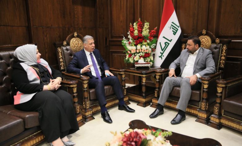 716435B0 9474 4D06 85C9 0F8F001E132E