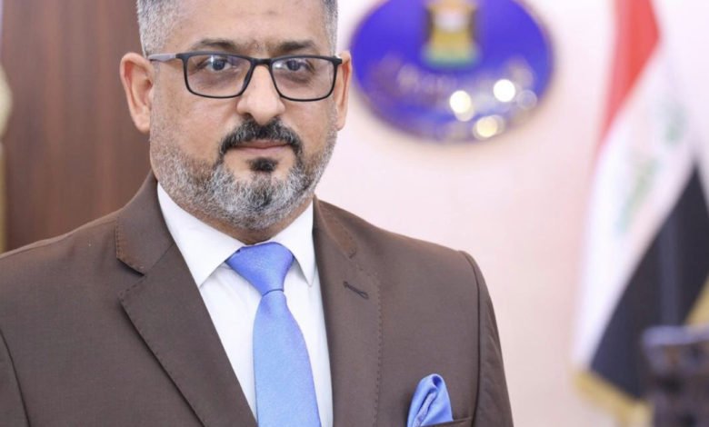 7B17F6A2 FF2E 4B23 B84B 638848695BA2