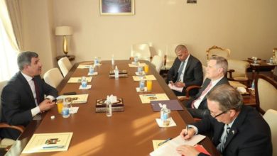 80EFABFD 5A86 41DB B1D5 B3CA8208D574