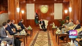 98C86132 74AF 40C4 A142 B3AABAD9D387