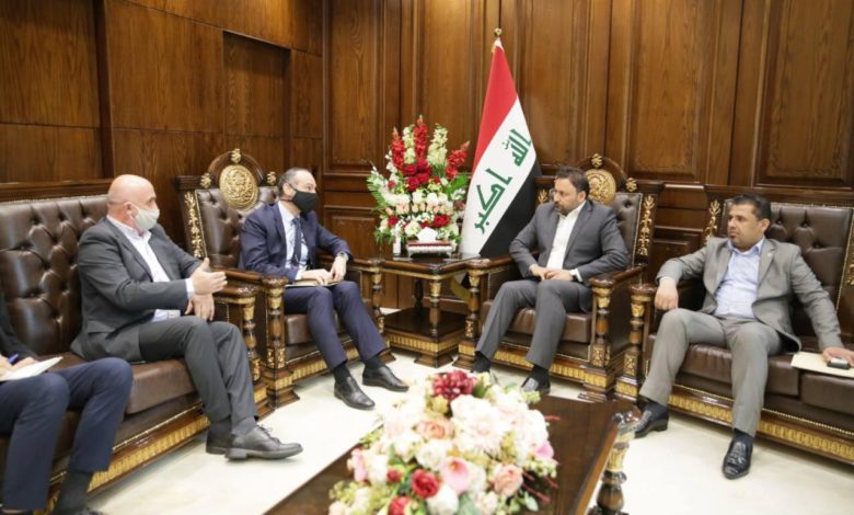 الكعبي: لن نتعامل بتمييز مع رفاة المفقودين .. العراق يحترم التزاماته القانونية امام المجتمع الدولي 1 9AE3EC02 27DA 43F6 8B4A F2D1ACFE95E3