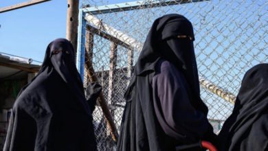 A70BC100 C997 47EE B7F9 FDBA67E83C93