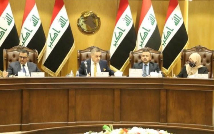 آثار ارتفاع الدولار .. التخطيط تسأل محافظ المركزي والأخير يجيب عن آلية عمل المصارف 1 C5C98C7B 5C27 4D4B B007 0F48DF20A7A3